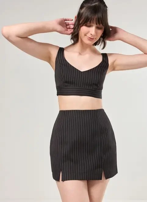 cropped risca de giz cropped risca de giz