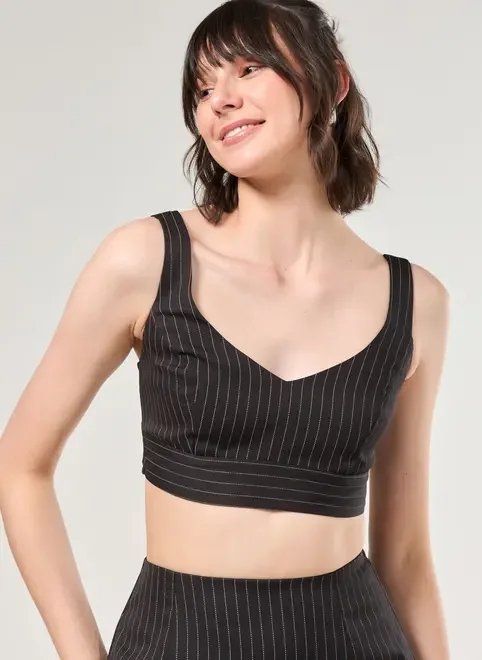 cropped risca de giz cropped risca de giz