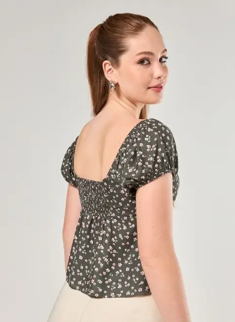 blusa verde florida estilo batinha blusa verde florida estilo batinha