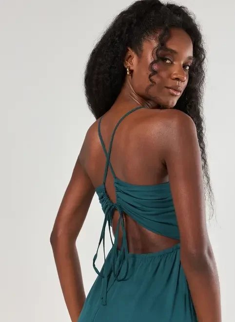 vestido longo verde halter e amarração vestido longo verde halter e amarração