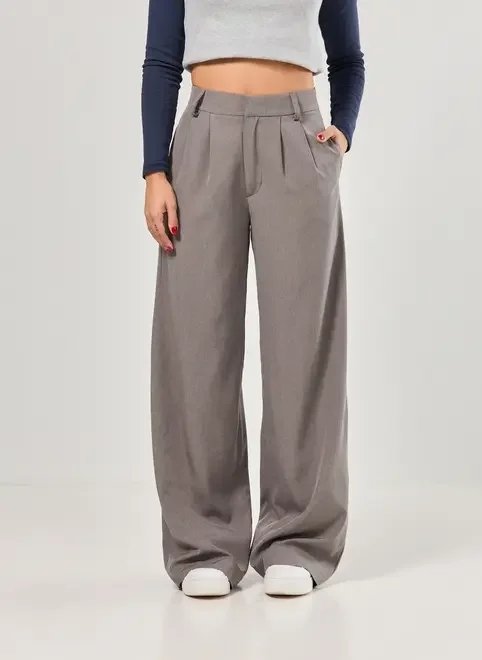 calça alfaiataria cinza com pregas calça alfaiataria cinza com pregas