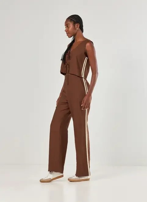 calça reta listra lateral calça reta listra lateral