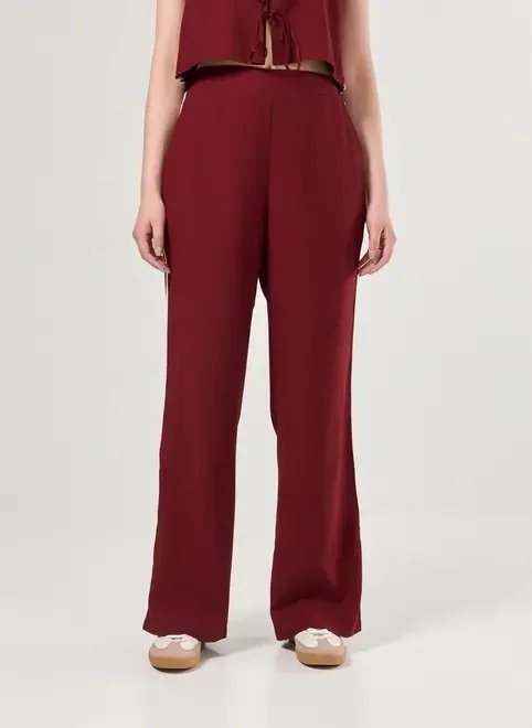 calça reta listra lateral calça reta listra lateral