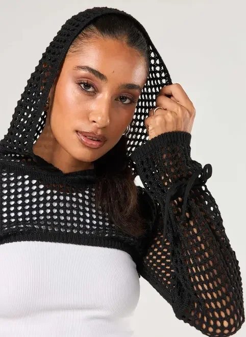 super cropped em tricô com capuz super cropped em tricô com capuz