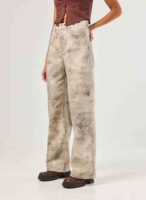 calça wide leg sarja estampada calça wide leg sarja estampada