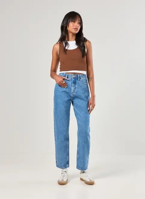 calça jeans cintura alta mom calça jeans cintura alta mom