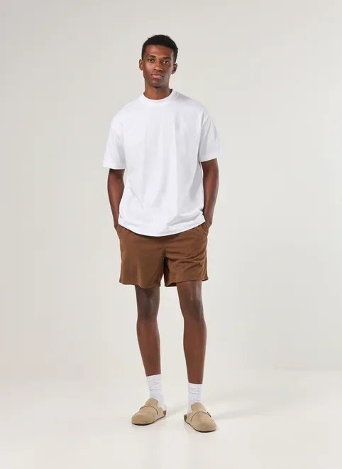 bermuda em veludo cotelê bermuda em veludo cotelê