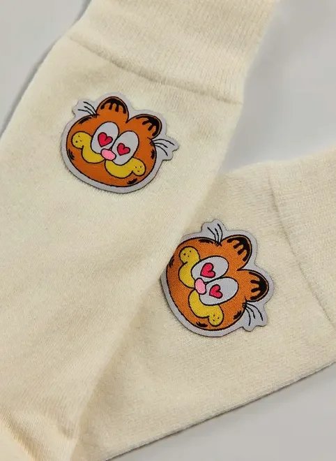 meia off-white patch garfield meia off-white patch garfield