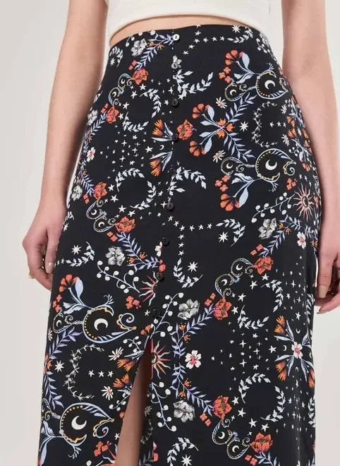 saia midi preta estampa florida saia midi preta estampa florida