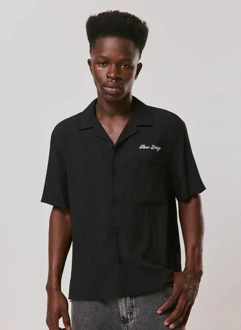 camisa box texturizada bordado nas costas camisa box texturizada bordado nas costas