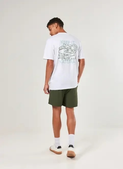 camiseta comfort branca estampa costas camiseta comfort branca estampa costas