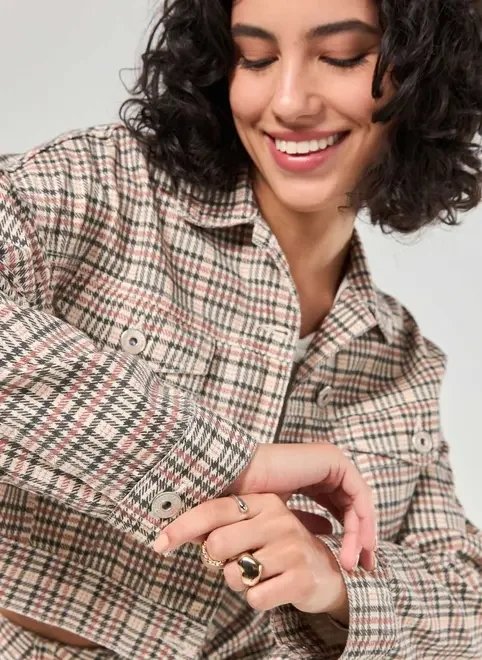 jaqueta cropped sarja xadrez jaqueta cropped sarja xadrez