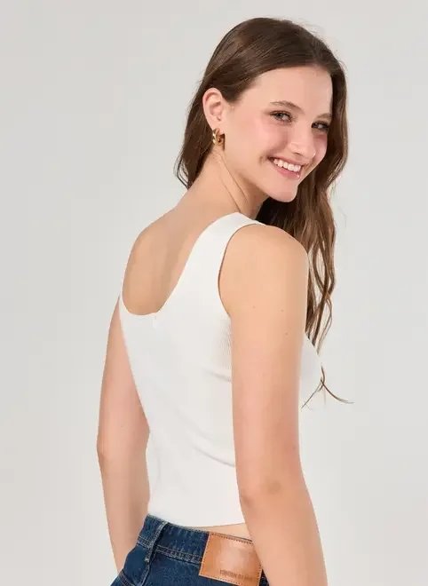 regata canelada em tricô regata canelada em tricô