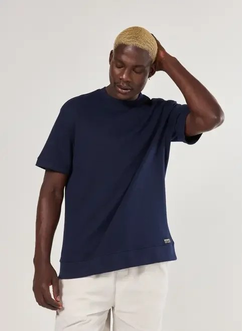 camiseta comfort malhão com barra camiseta comfort malhão com barra