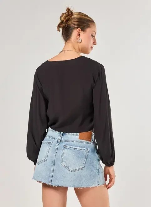 cropped manga longa amarração frontal cropped manga longa amarração frontal