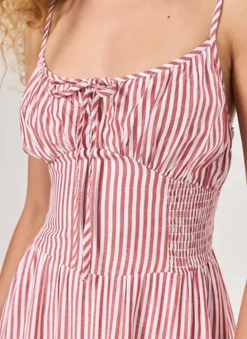 vestido curto listras vermelhas e brancas vestido curto listras vermelhas e brancas