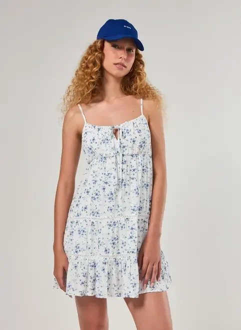 vestido curto off-white flores azuis vestido curto off-white flores azuis