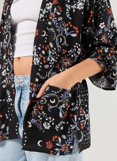 kimono preto estampa florida kimono preto estampa florida
