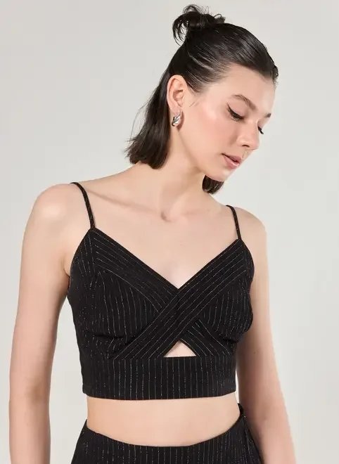 cropped preto fios de lurex cropped preto fios de lurex