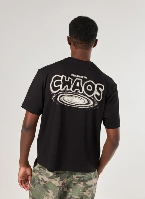 camiseta cropped box preta chaos camiseta cropped box preta chaos