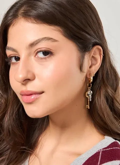 brinco argola pingentes chaves brinco argola pingentes chaves