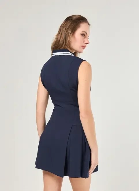 vestido curto rodado com gola polo vestido curto rodado com gola polo