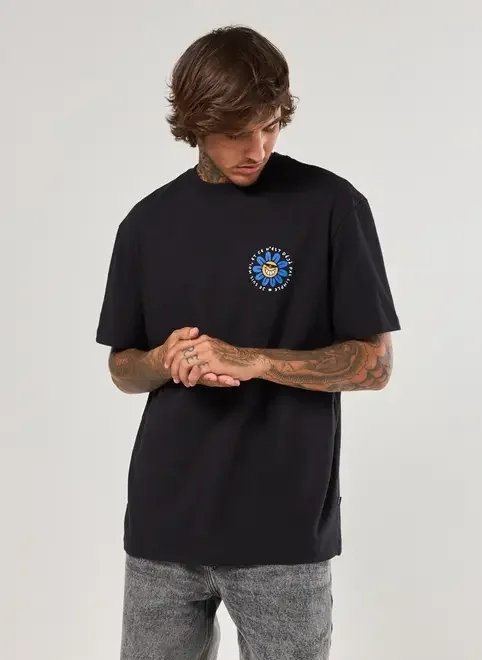 camiseta comfort preta estampa fun camiseta comfort preta estampa fun