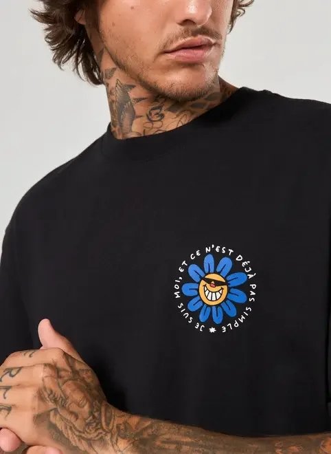 camiseta comfort preta estampa fun camiseta comfort preta estampa fun