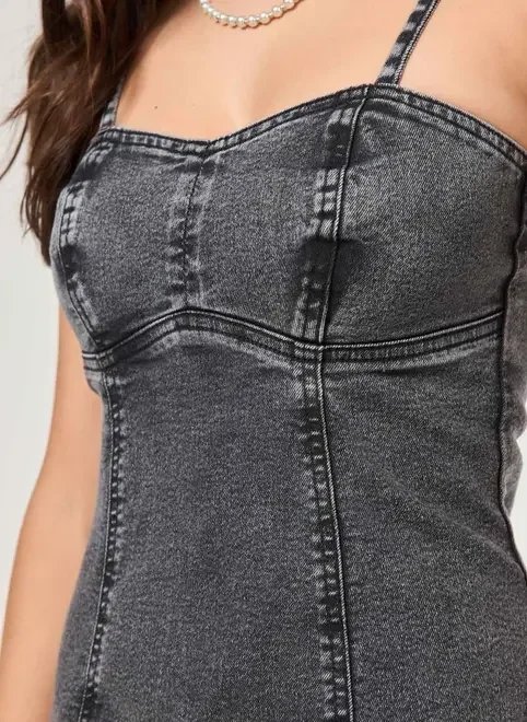 vestido curto em jeans preto vestido curto em jeans preto