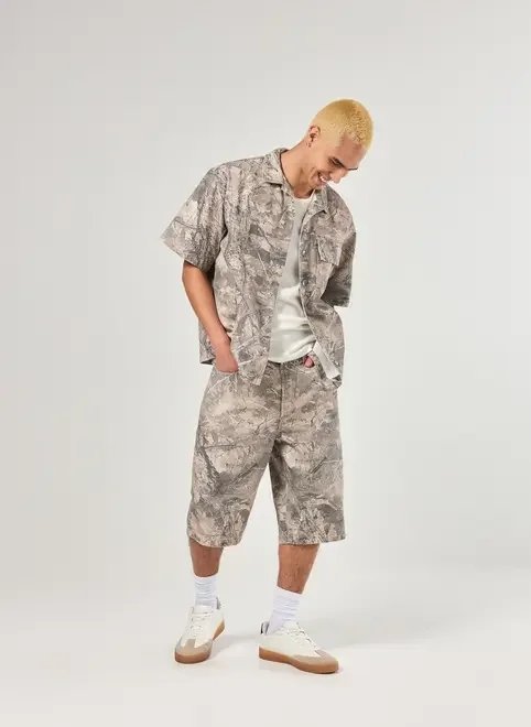 camisa box em sarja camuflada camisa box em sarja camuflada