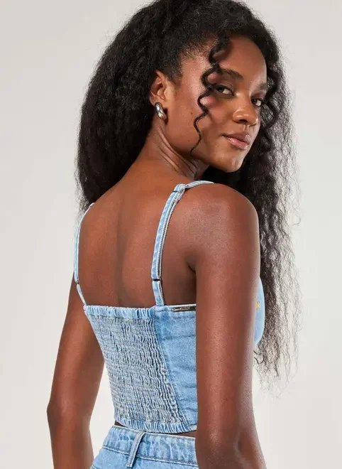 cropped jeans florzinhas bordadas cropped jeans florzinhas bordadas