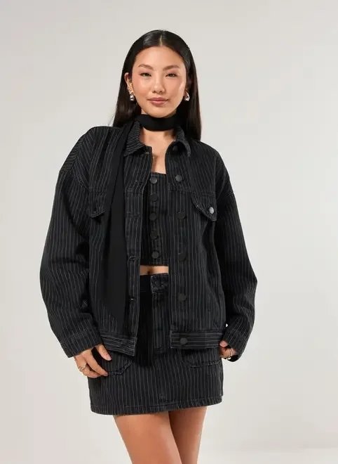 jaqueta jeans box risca de giz jaqueta jeans box risca de giz