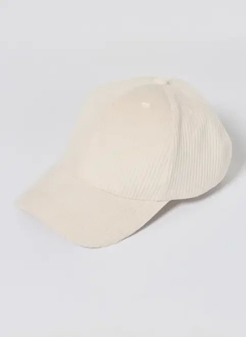 boné em veludo cotelê off-white boné em veludo cotelê off-white