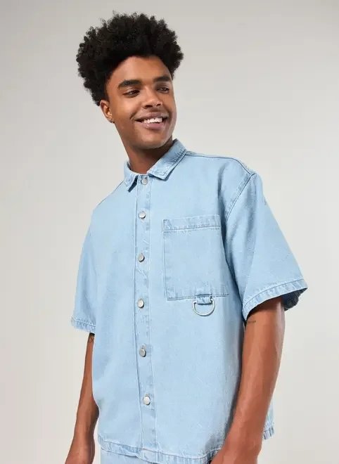 camisa box manga curta jeans camisa box manga curta jeans