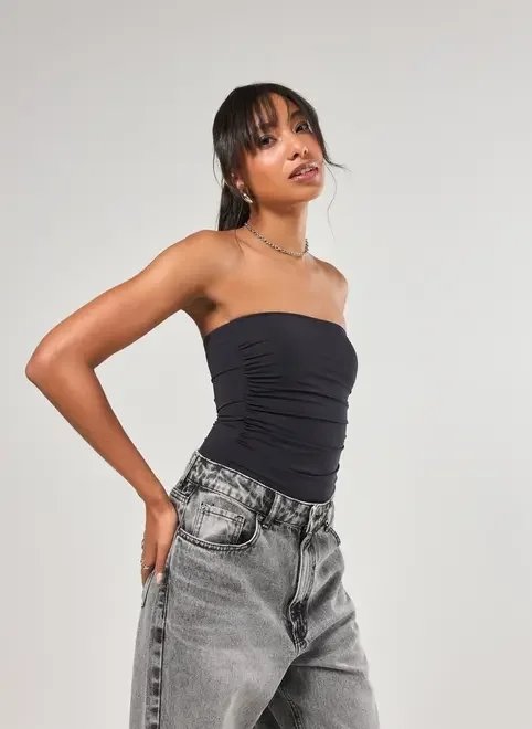 body poliamida preto decote reto franzido body poliamida preto decote reto franzido