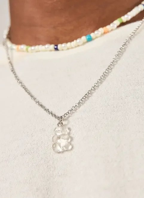 conjunto 2 colares miçanga e gummy bear conjunto 2 colares miçanga e gummy bear