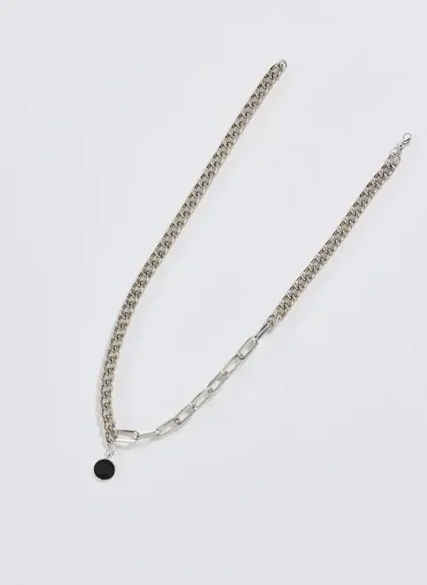 colar mix de correntes pingente preto colar mix de correntes pingente preto