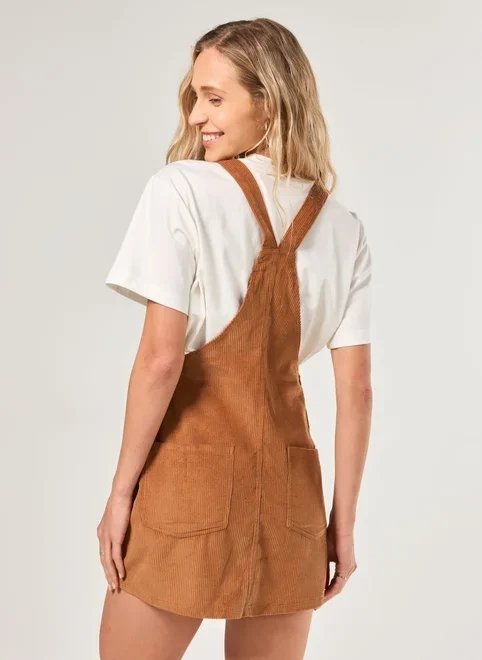 salopete veludo cotelê caramelo salopete veludo cotelê caramelo