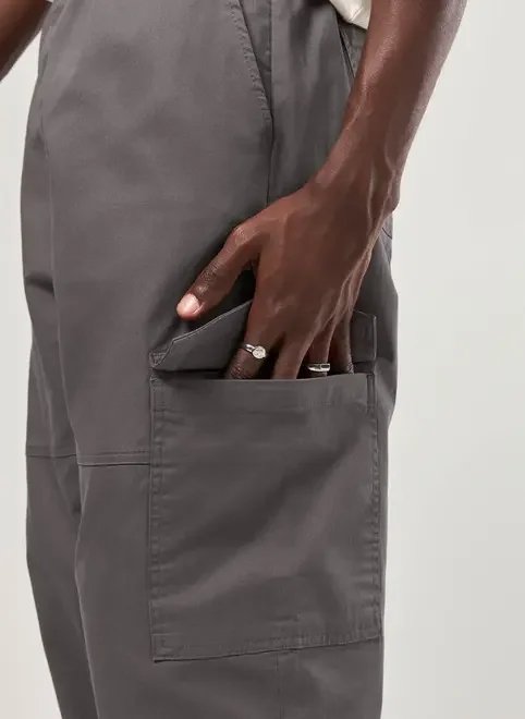 calça sarja reta cargo calça sarja reta cargo