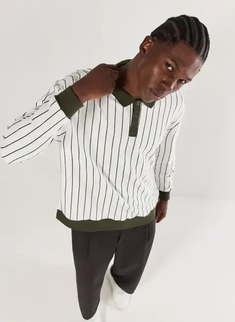 camiseta comfort manga longa listrada camiseta comfort manga longa listrada