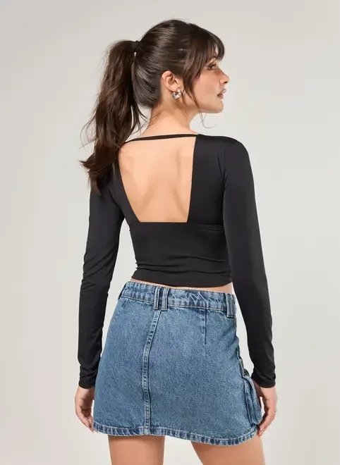 cropped manga longa decote poliamida cropped manga longa decote poliamida