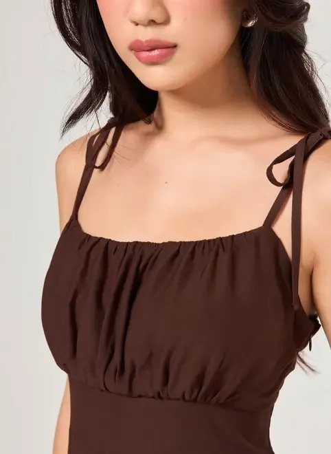 vestido midi marrom alcinha de laço vestido midi marrom alcinha de laço