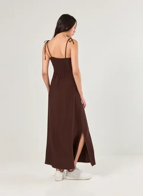 vestido midi marrom alcinha de laço vestido midi marrom alcinha de laço