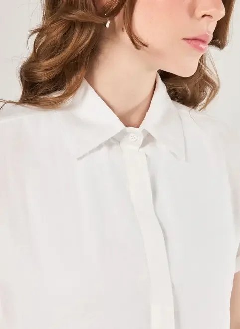 camisa cropped off-white camisa cropped off-white