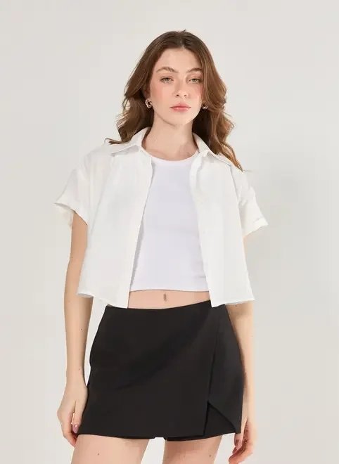 camisa cropped off-white camisa cropped off-white