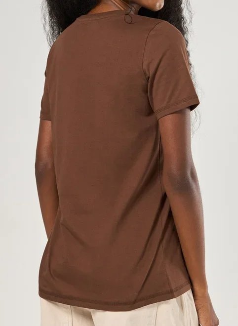camiseta marrom estampa mística camiseta marrom estampa mística