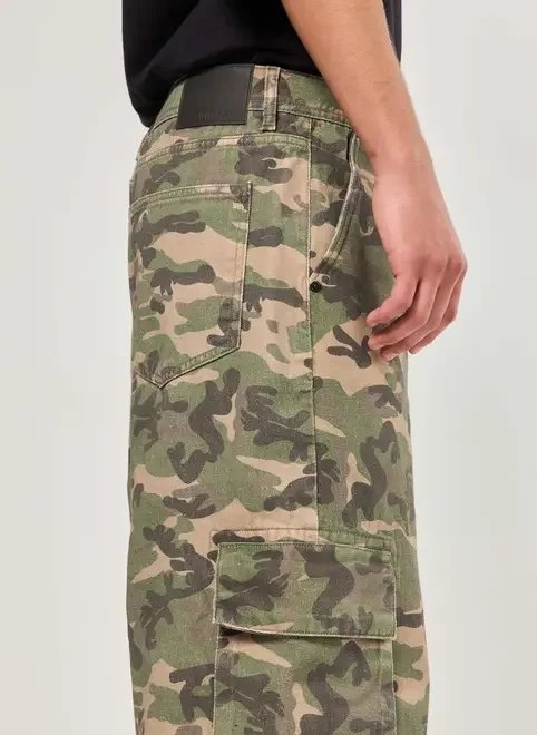 calça sarja baggy cargo camuflada calça sarja baggy cargo camuflada