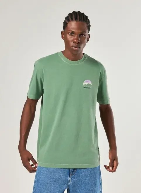 camiseta comfort verde montanhas camiseta comfort verde montanhas