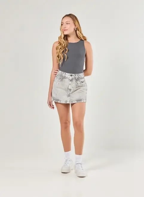 short saia básico em jeans short saia básico em jeans