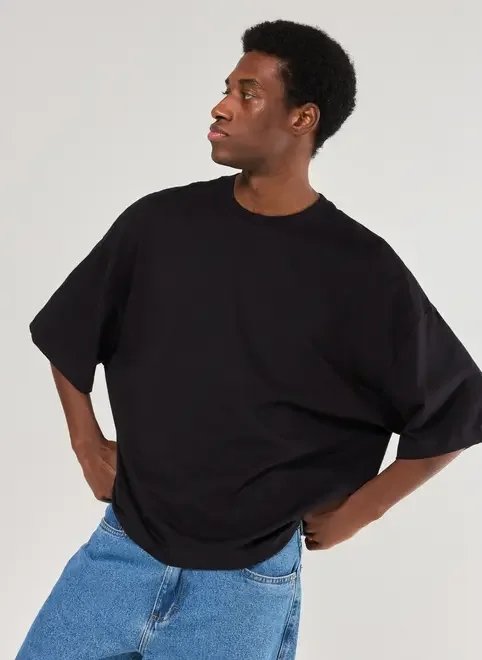 camiseta oversized cropped camiseta oversized cropped